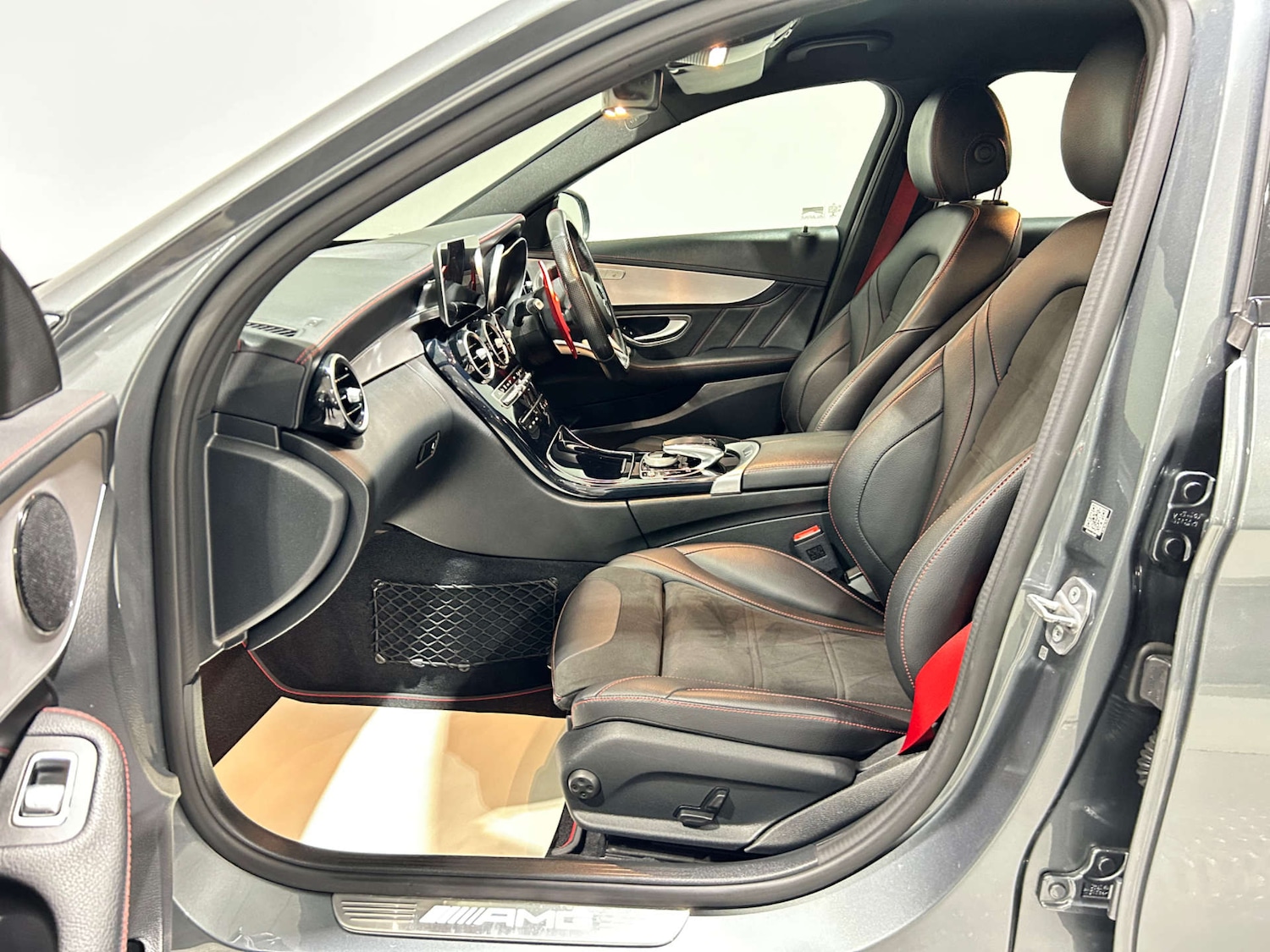 Used Mercedes-Benz C Class 2019 for sale - 77453621: Photo 53