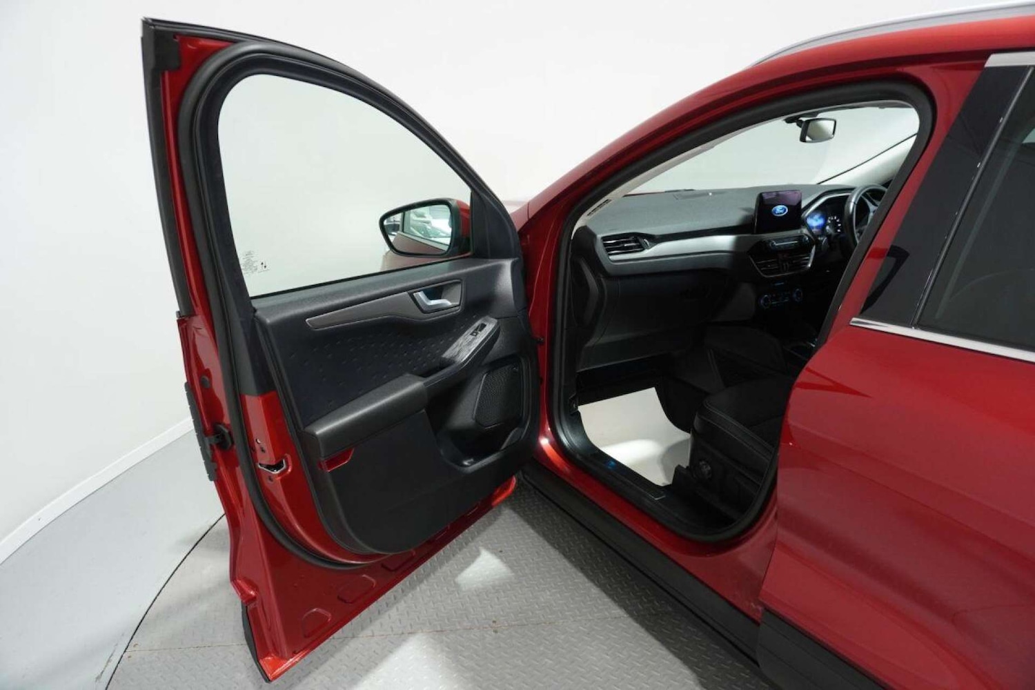 Used Ford Kuga 2021 for sale - 77061651: Photo 25