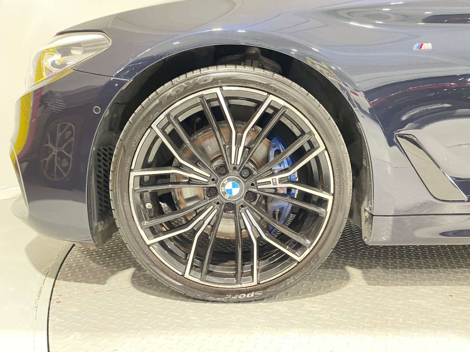 Used BMW 5 Series 2019 for sale - 77583940: Photo 43