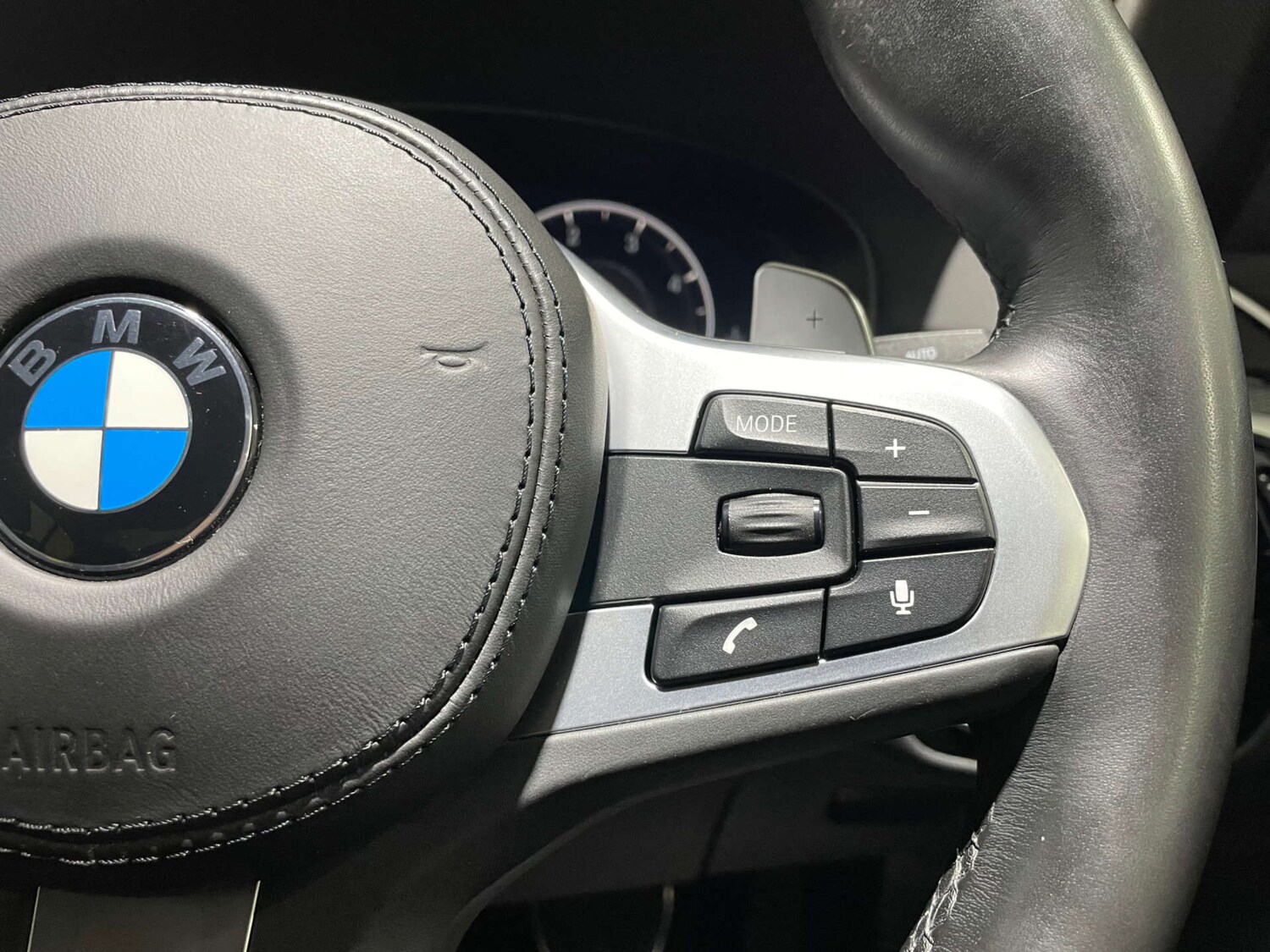 Used BMW 5 Series 2019 for sale - 77583940: Photo 60