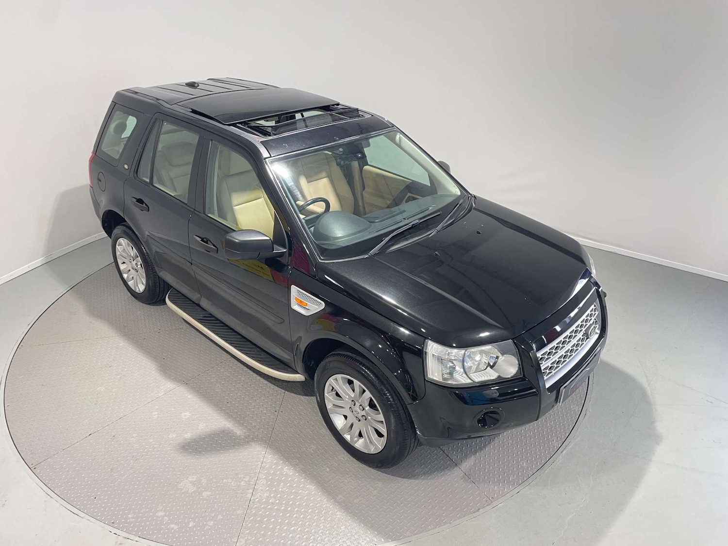 Used Land Rover Freelander 2008 for sale - 78000728: Photo 6