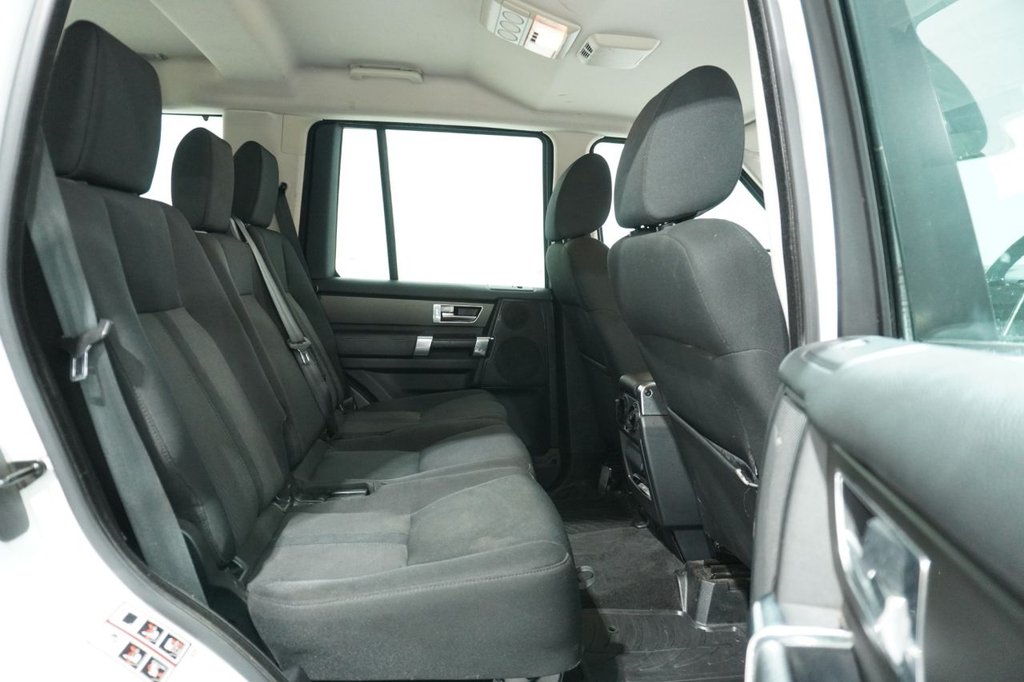 Used Land Rover Discovery 2015 for sale - 76820668: Photo 16