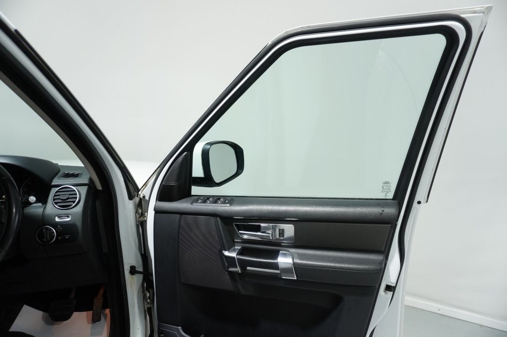 Used Land Rover Discovery 2015 for sale - 76820668: Photo 29