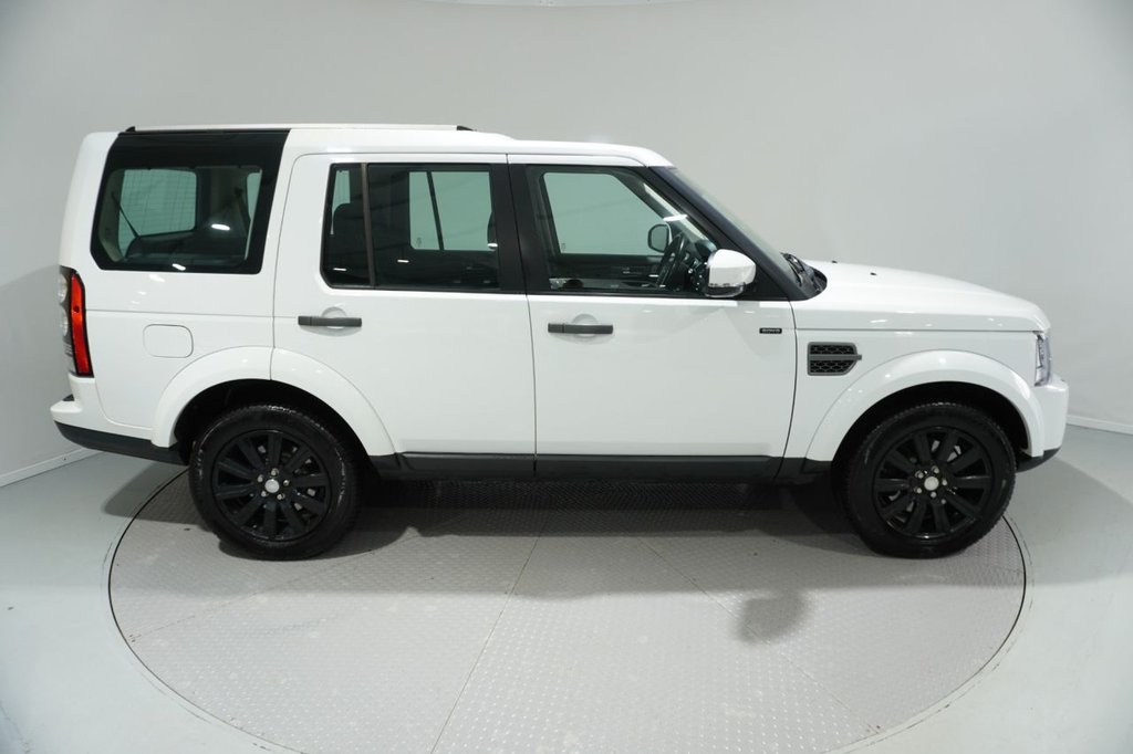 Used Land Rover Discovery 2015 for sale - 76820668: Photo 6