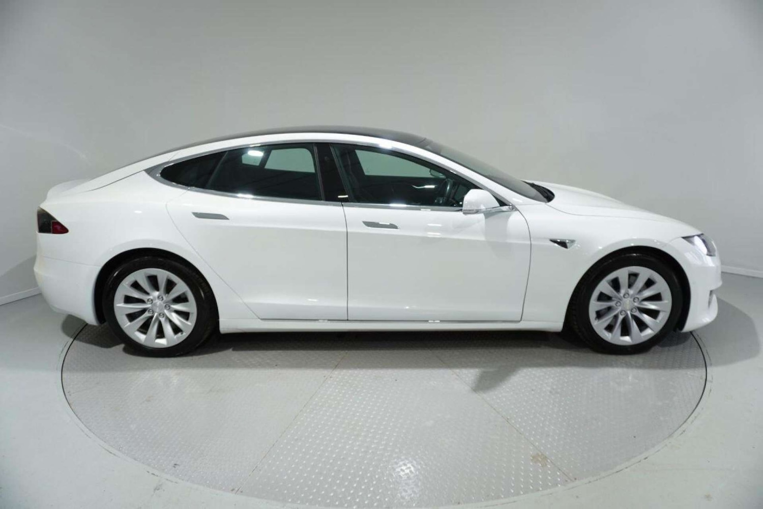Used Tesla Model S 2020 for sale - 77061657: Photo 6