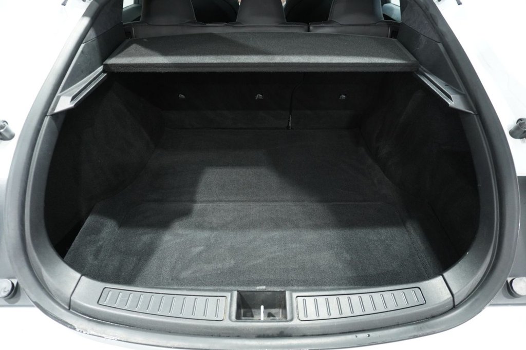 Used Tesla Model S 2020 for sale - 76820464: Photo 30