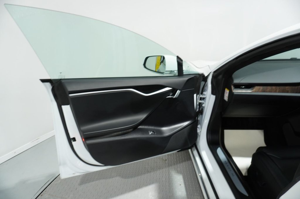 Used Tesla Model S 2020 for sale - 76820464: Photo 34