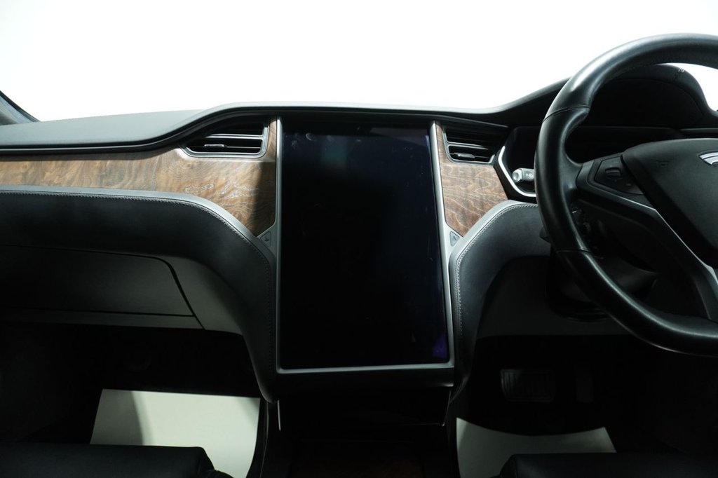 Used Tesla Model S 2020 for sale - 76820464: Photo 42