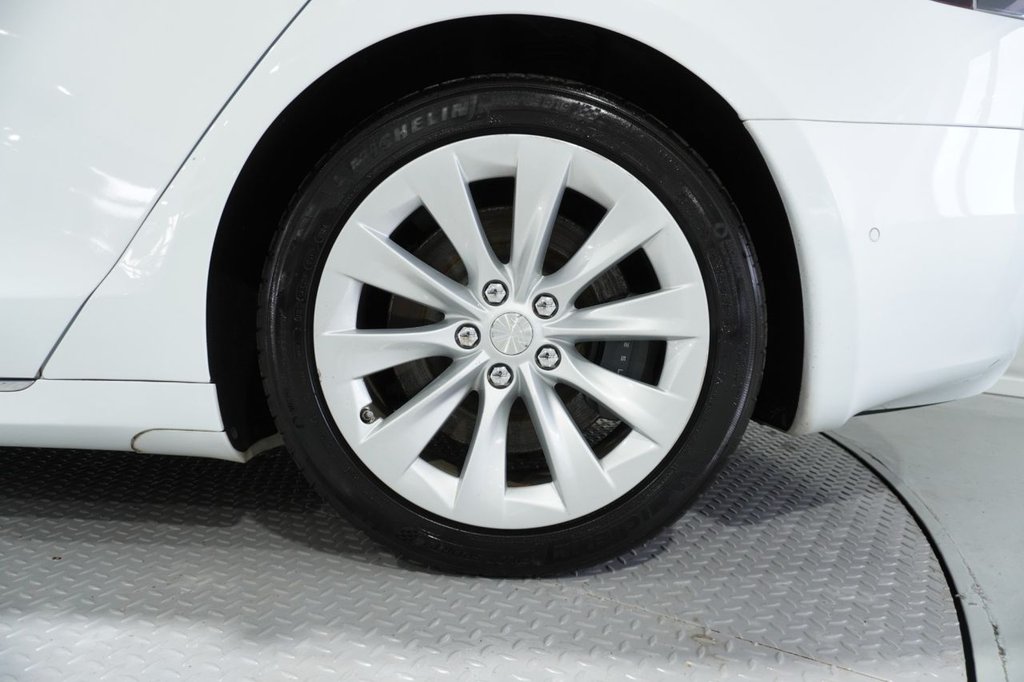 Used Tesla Model S 2020 for sale - 76820464: Photo 48