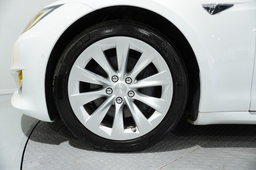 Used Tesla Model S 2020 for sale - 76820464: Photo 49