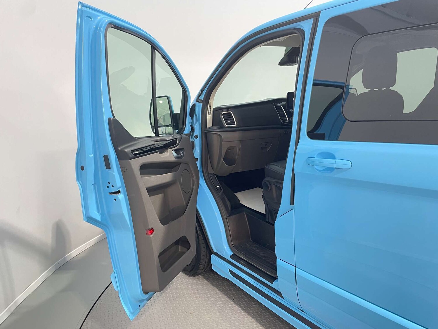 Used Ford Transit Custom 2023 for sale - 77888884: Photo 30