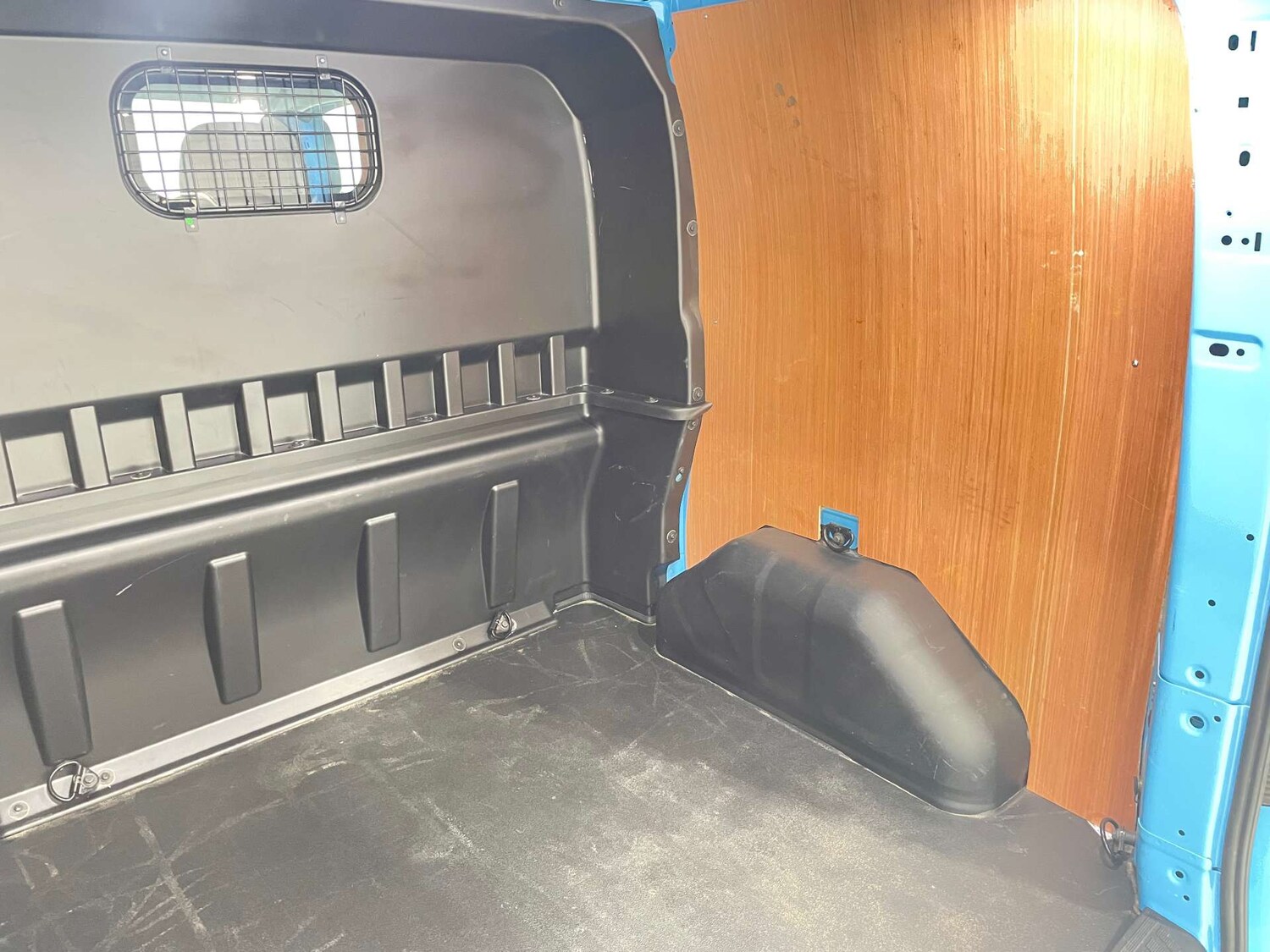 Used Ford Transit Custom 2023 for sale - 77888884: Photo 38