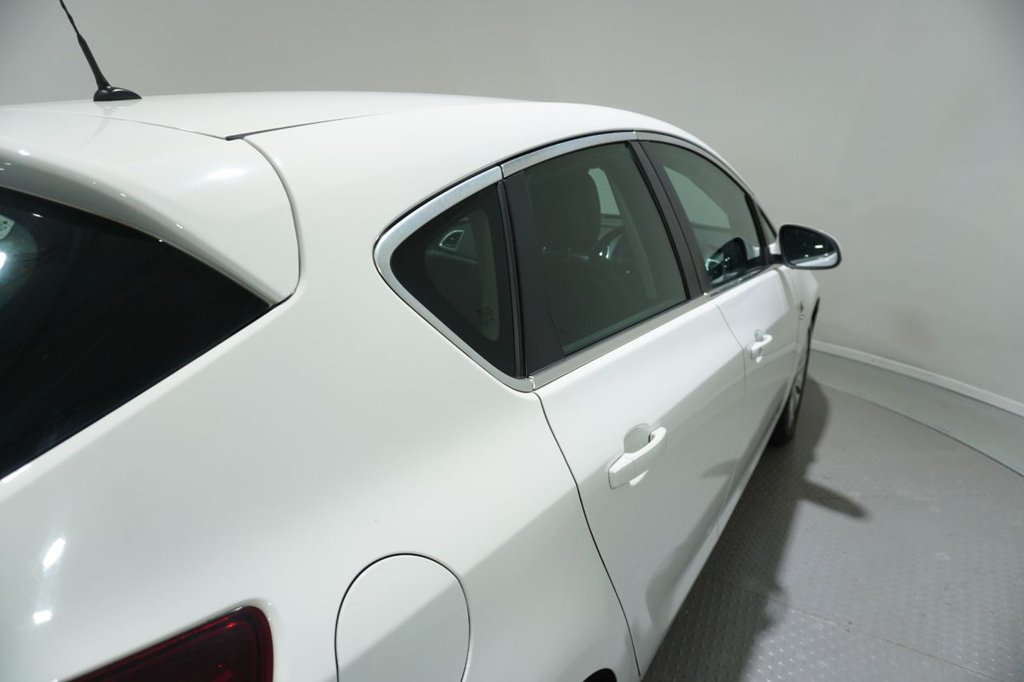 Used Vauxhall Astra 2014 for sale - 76820557: Photo 26