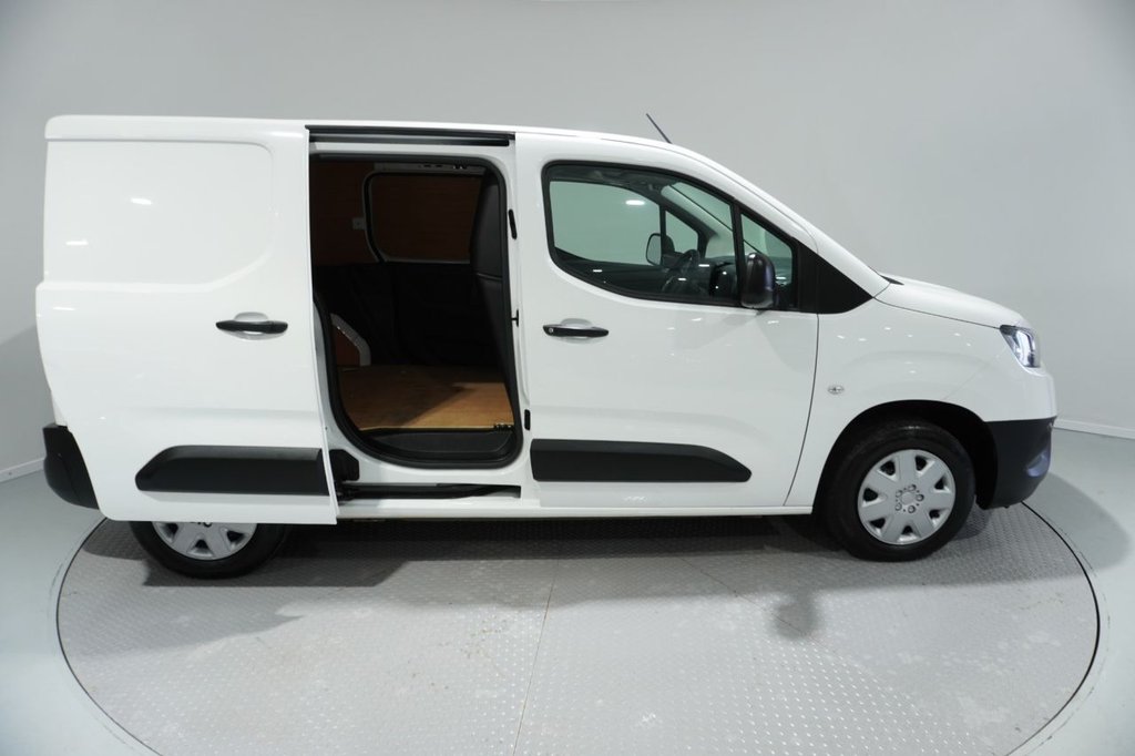 Used Toyota ProAce 2021 for sale - 76820623: Photo 14