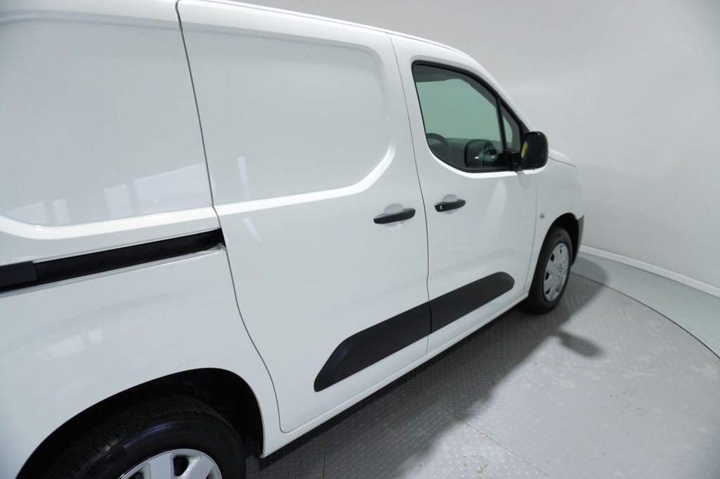 Used Toyota ProAce 2021 for sale - 76820623: Photo 26