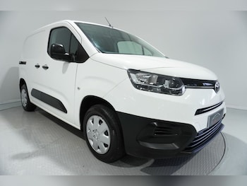 Used Toyota ProAce 2021 for sale - 76820623: Photo