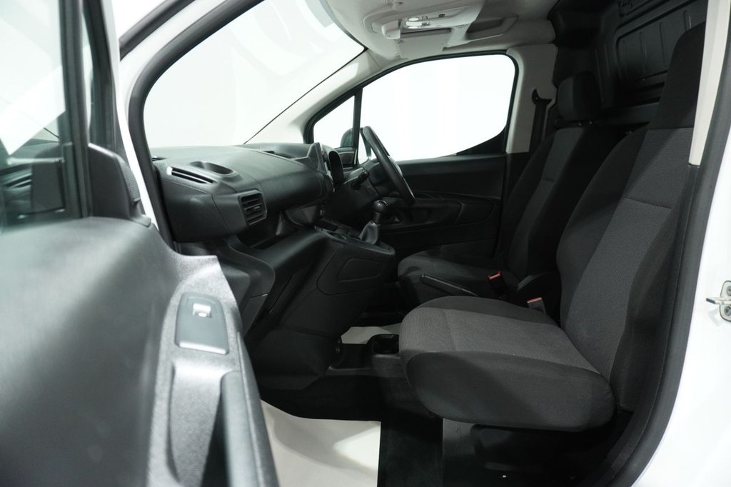 Used Toyota ProAce 2021 for sale - 76820623: Photo 37