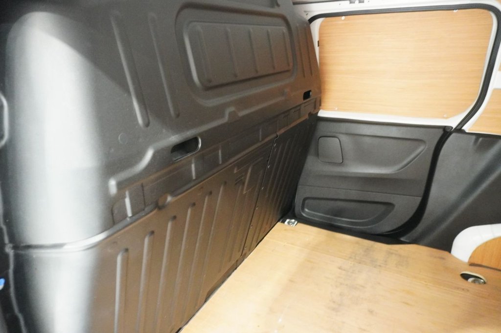 Used Toyota ProAce 2021 for sale - 76820623: Photo 39