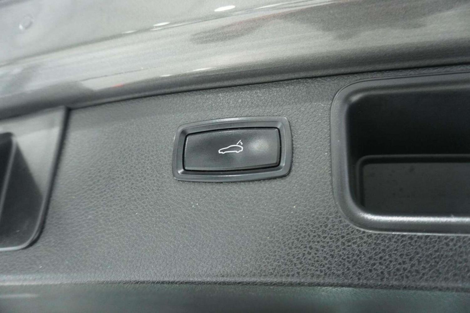 Used Porsche Macan 2015 for sale - 77061678: Photo 29