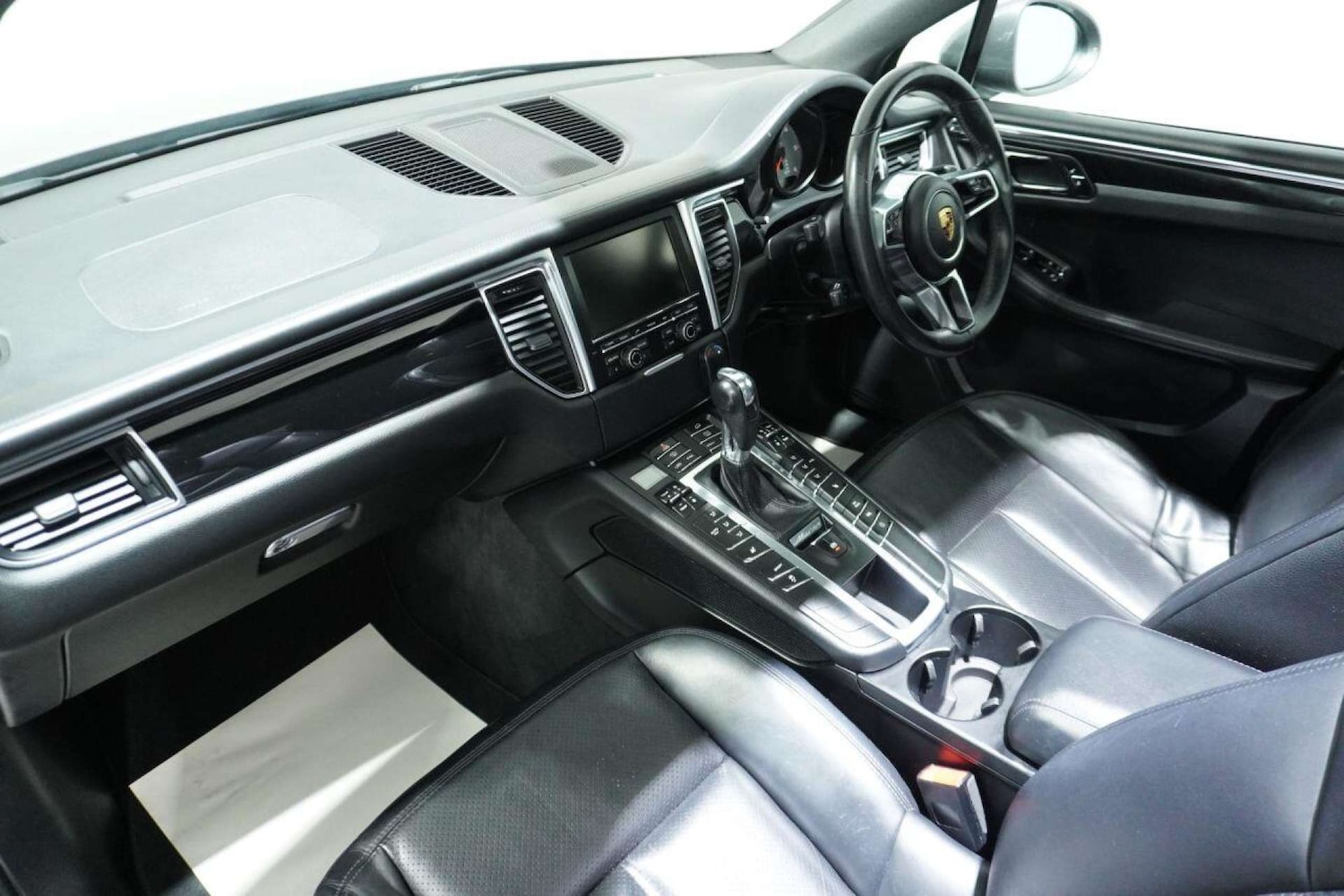 Used Porsche Macan 2015 for sale - 77061678: Photo 50