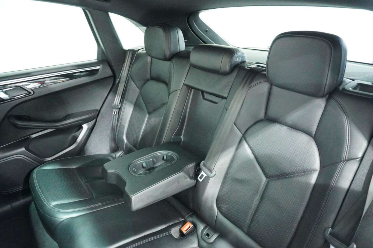 Used Porsche Macan 2015 for sale - 77061678: Photo 58