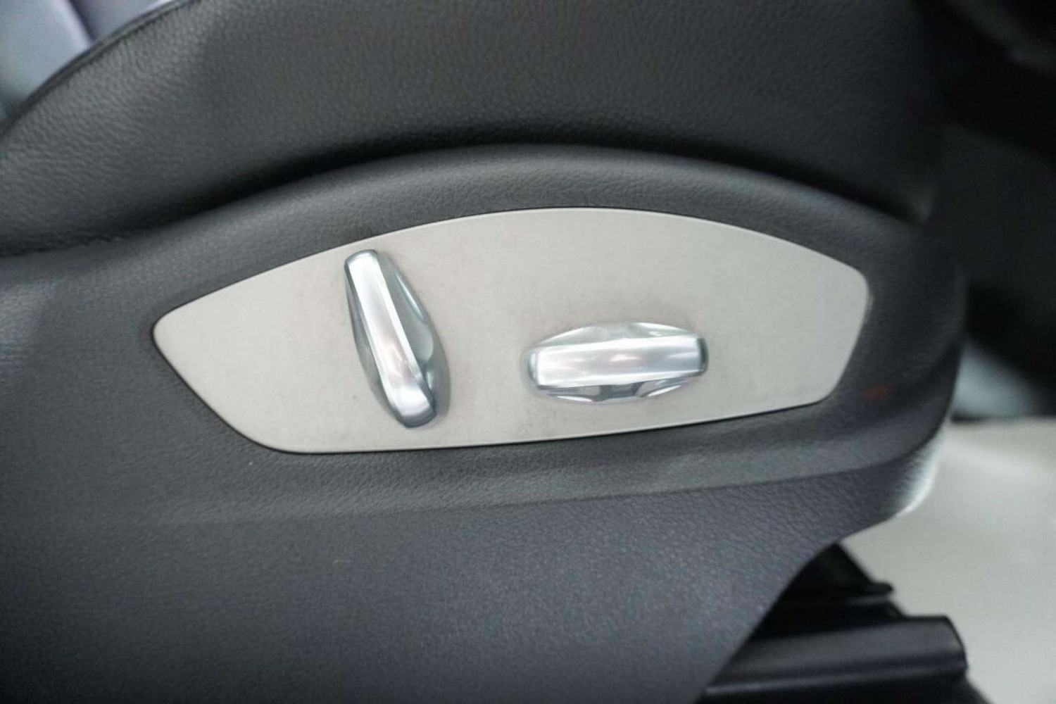 Used Porsche Macan 2015 for sale - 77061678: Photo 72