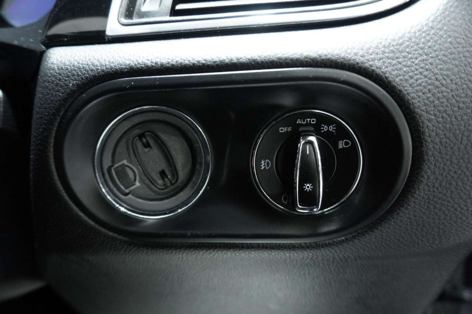 Used Porsche Macan 2015 for sale - 77061678: Photo 74