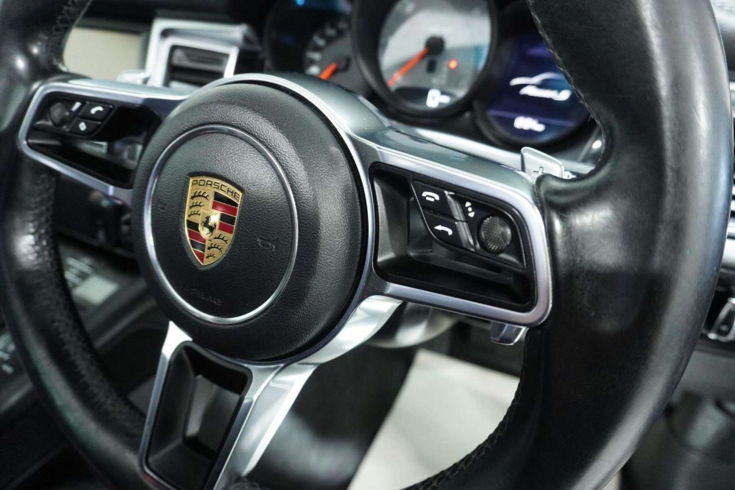 Used Porsche Macan 2015 for sale - 77061678: Photo 75