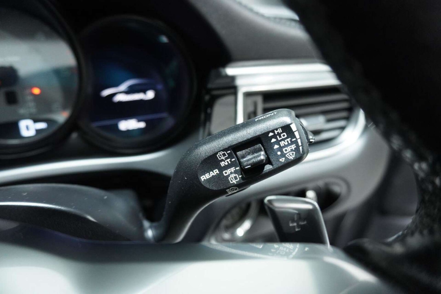 Used Porsche Macan 2015 for sale - 77061678: Photo 77