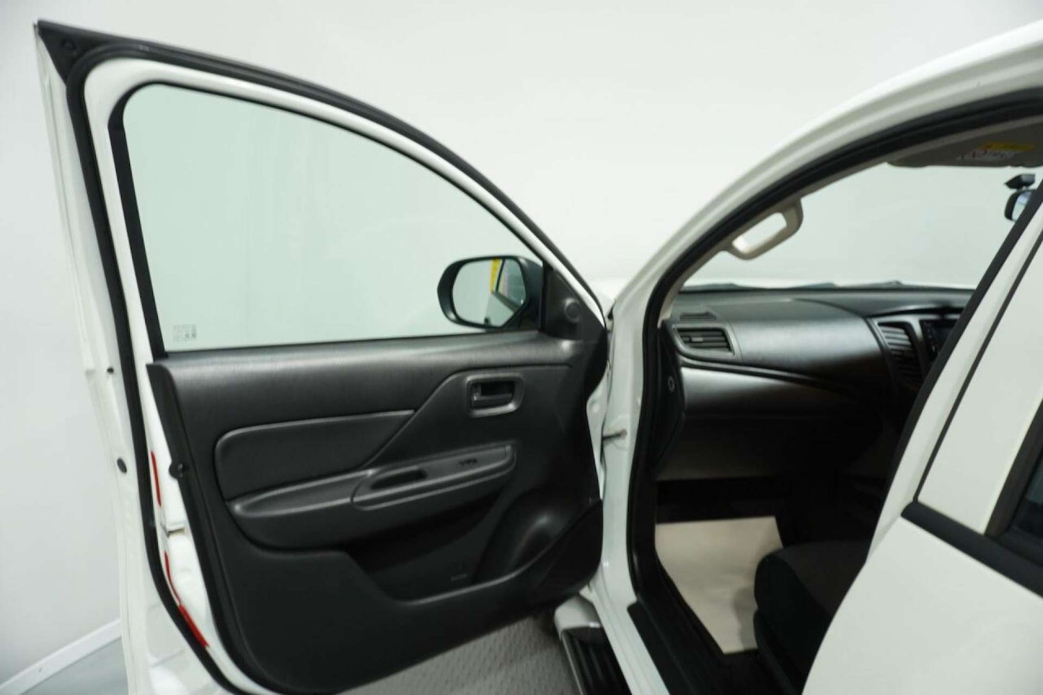 Used Mitsubishi L200 2020 for sale - 77113492: Photo 26