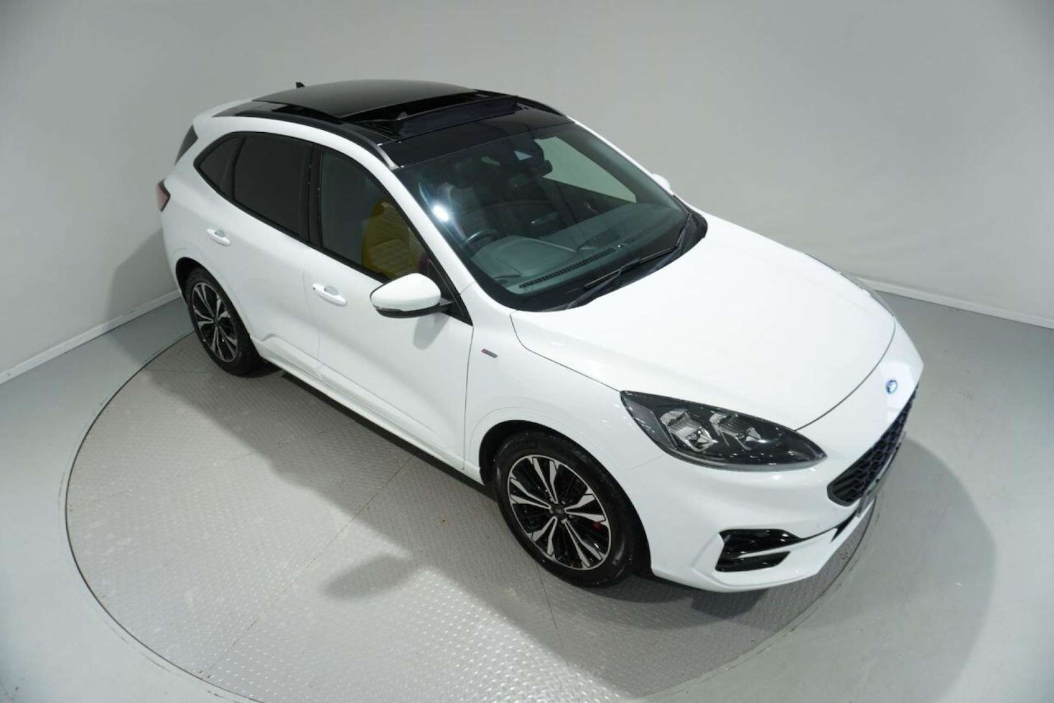 Used Ford Kuga 2021 for sale - 77061667: Photo 3