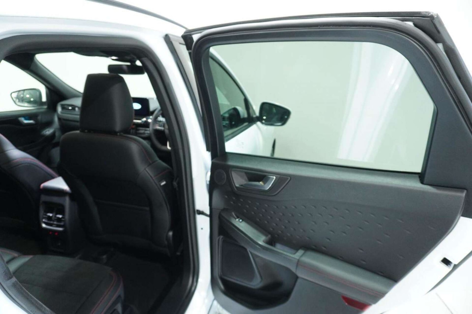 Used Ford Kuga 2021 for sale - 77061667: Photo 32