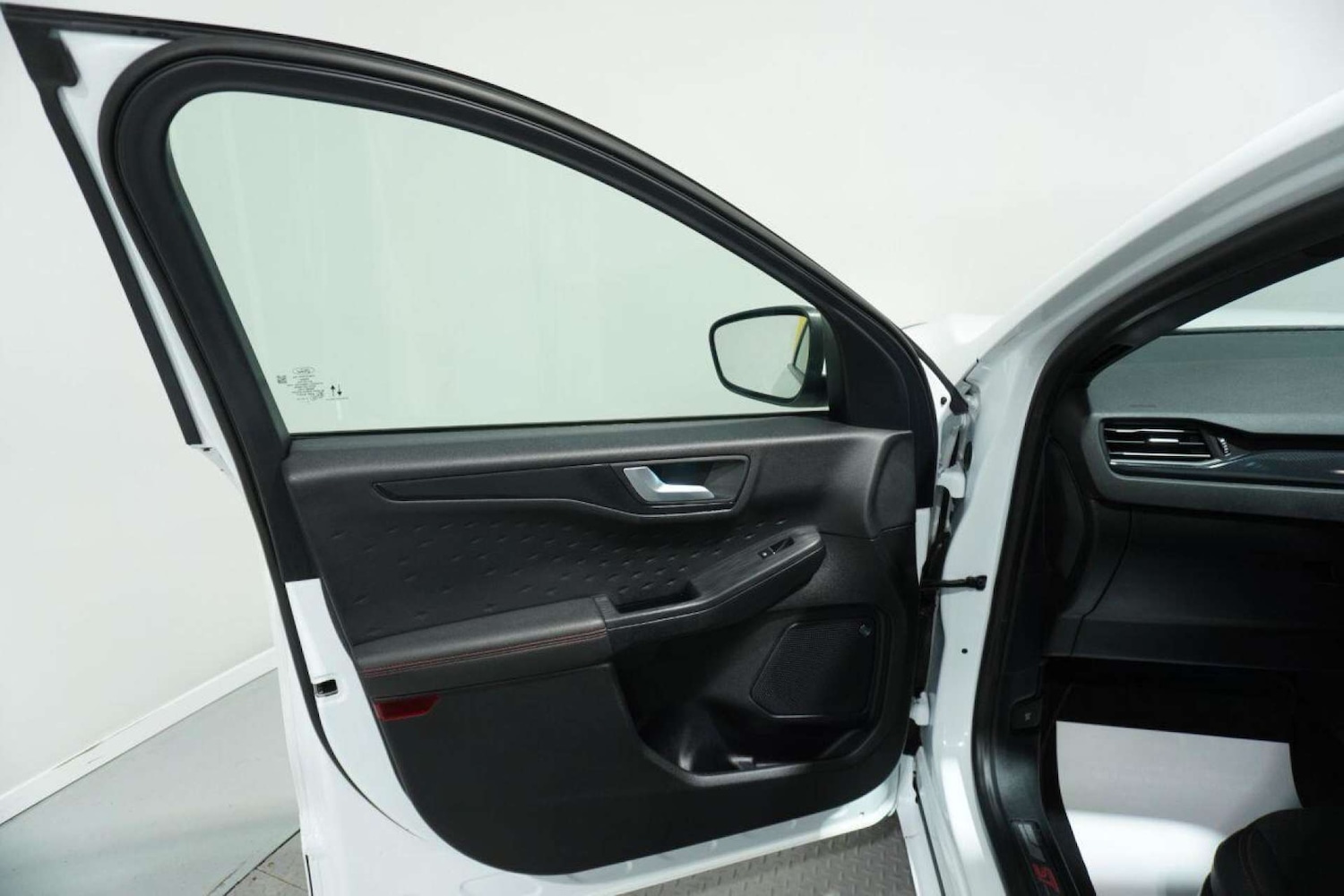 Used Ford Kuga 2021 for sale - 77061667: Photo 33