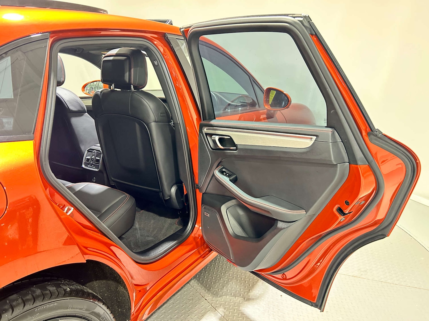 Used Porsche Macan 2022 for sale - 77409757: Photo 43