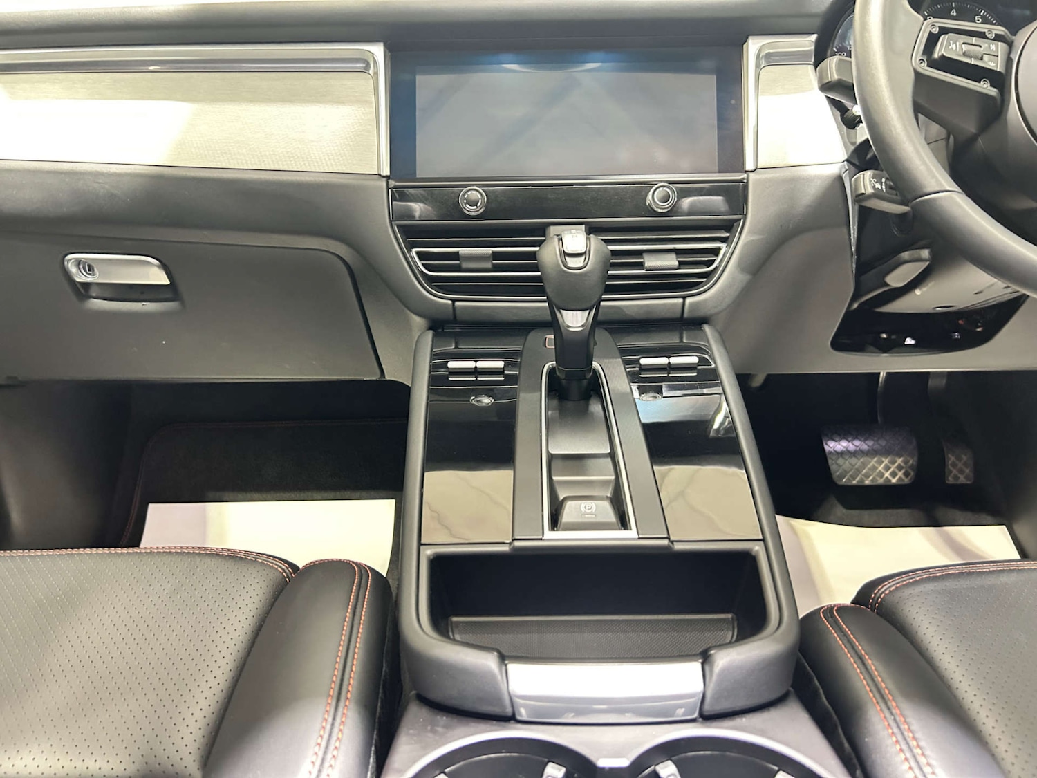 Used Porsche Macan 2022 for sale - 77409757: Photo 48