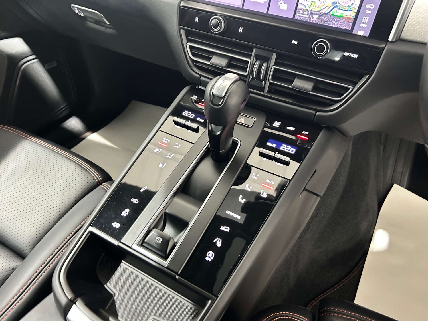 Used Porsche Macan 2022 for sale - 77409757: Photo 55