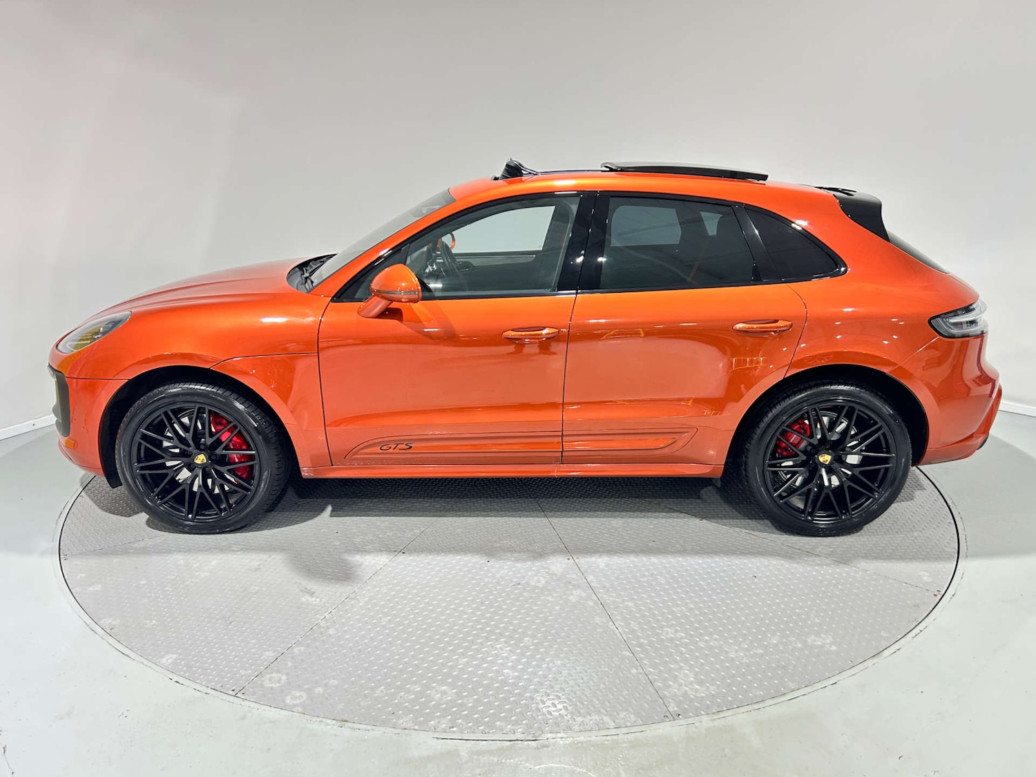 Used Porsche Macan 2022 for sale - 77409757: Photo 79