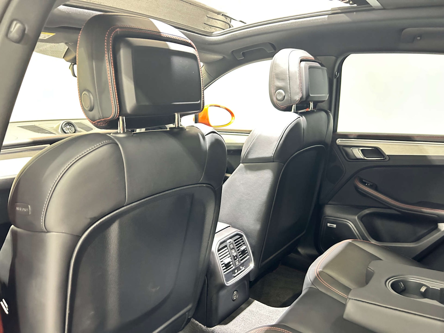 Used Porsche Macan 2022 for sale - 77409757: Photo 80