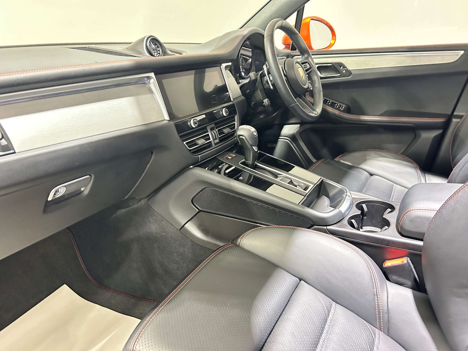 Used Porsche Macan 2022 for sale - 77409757: Photo 84