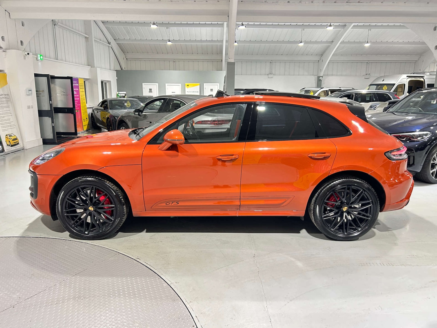 Used Porsche Macan 2022 for sale - 77409757: Photo 9