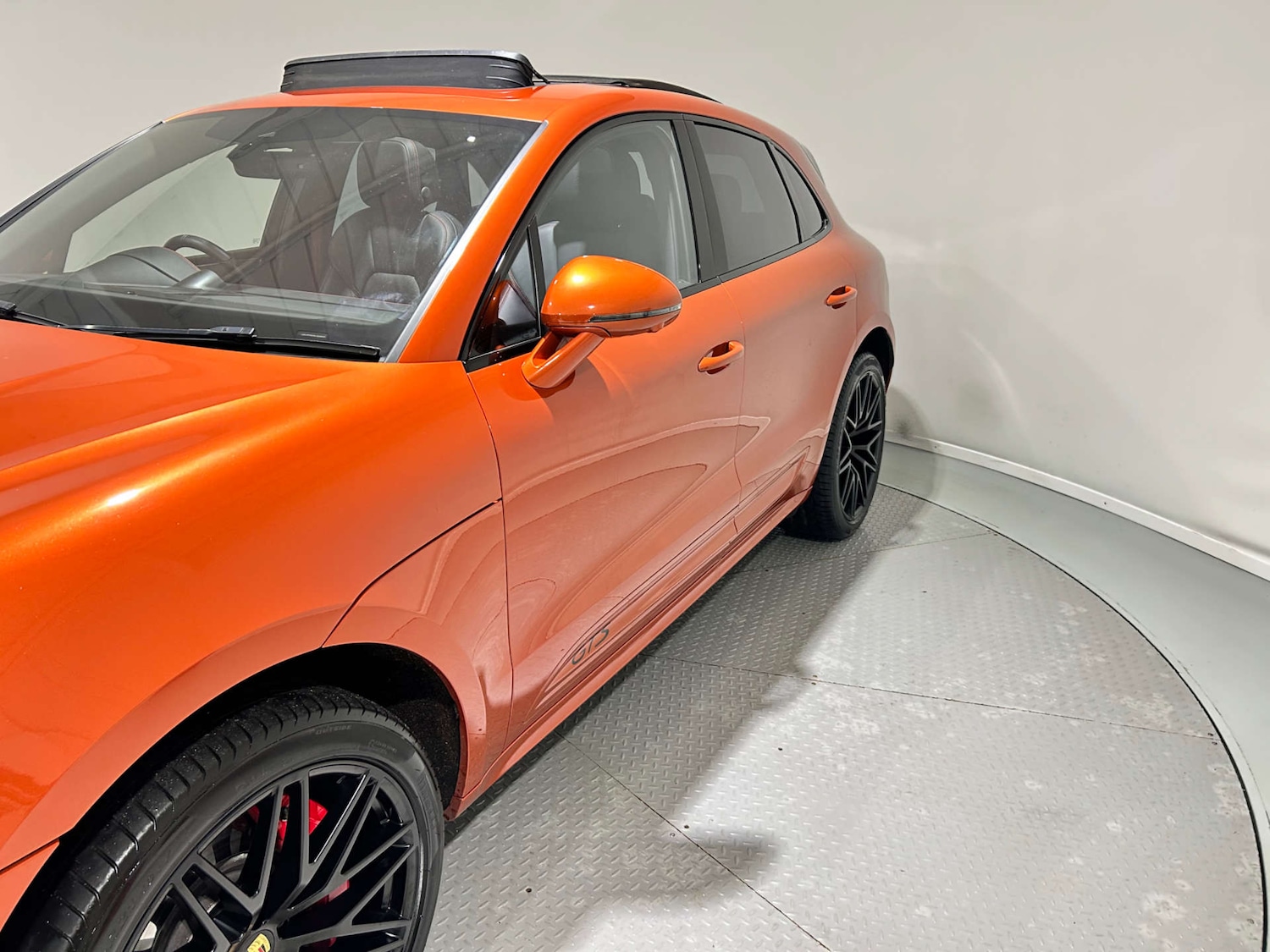 Used Porsche Macan 2022 for sale - 77409757: Photo 93