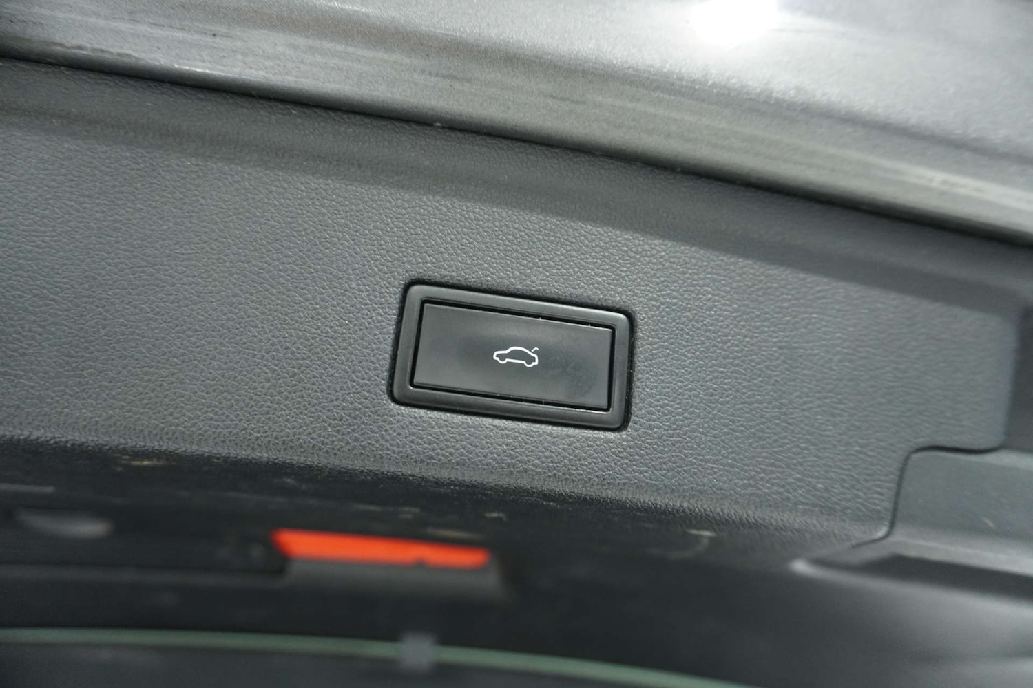 Used Volkswagen Touareg 2018 for sale - 77105782: Photo 25