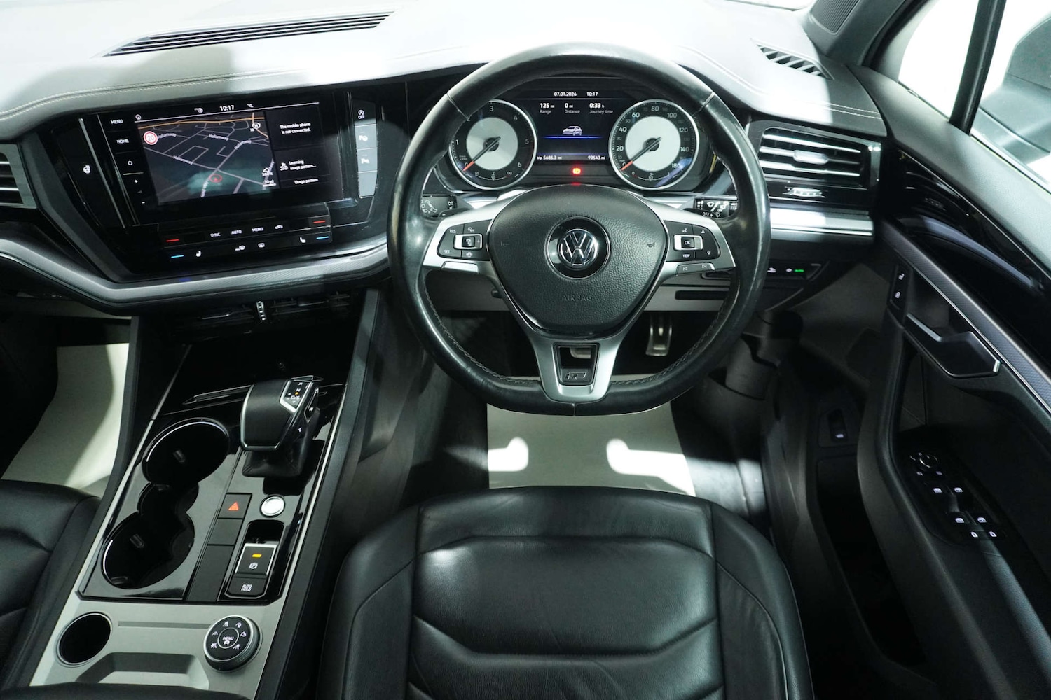 Used Volkswagen Touareg 2018 for sale - 77105782: Photo 34