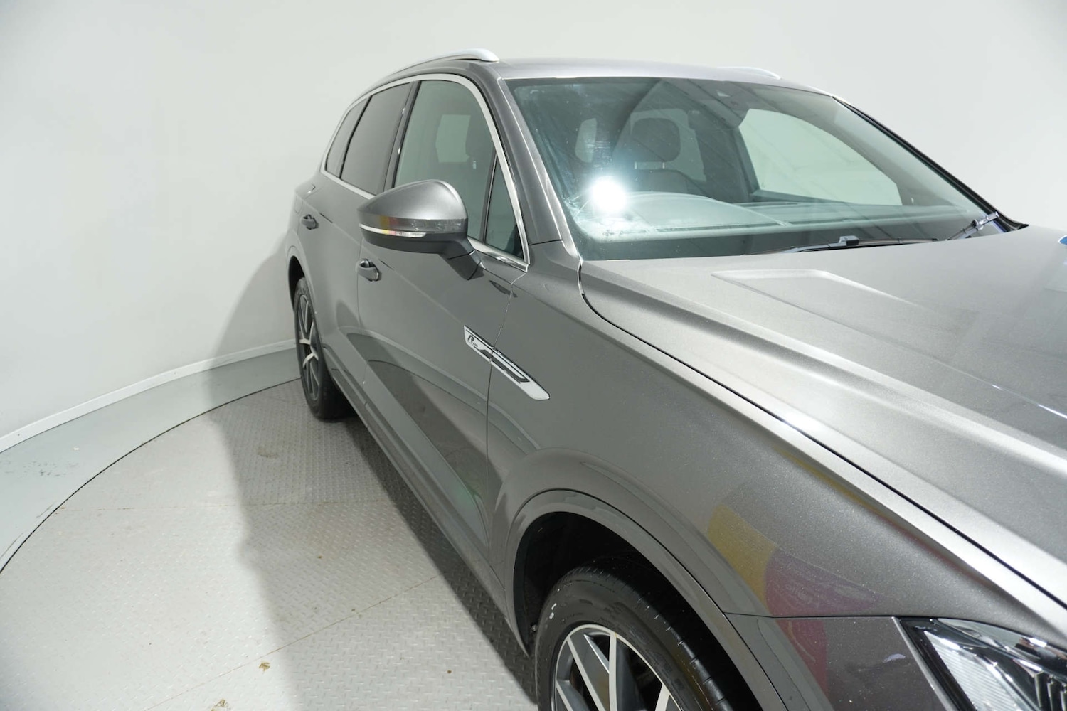 Used Volkswagen Touareg 2018 for sale - 77105782: Photo 59