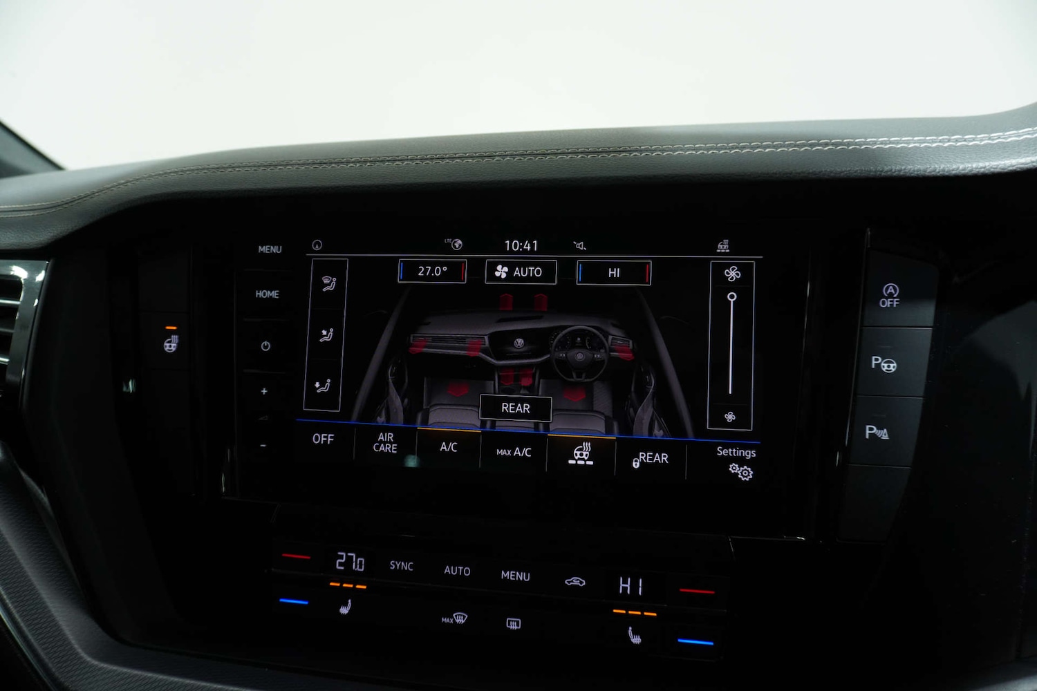 Used Volkswagen Touareg 2018 for sale - 77105782: Photo 93