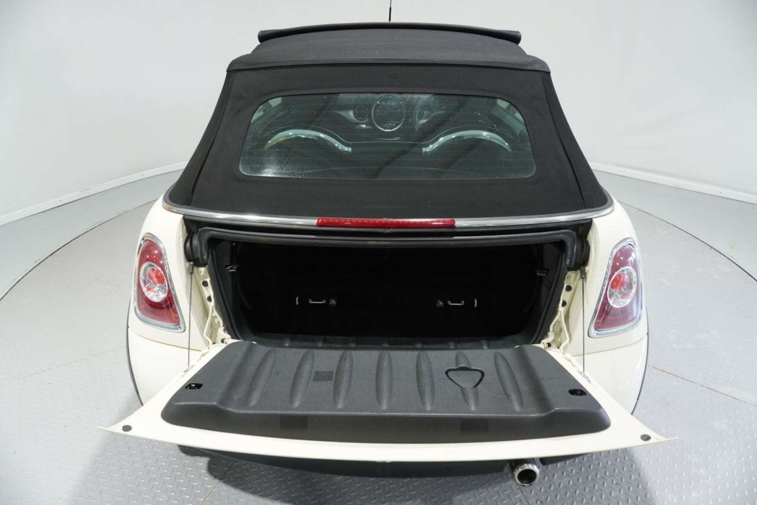 Used MINI Convertible 2014 for sale - 77061671: Photo 32