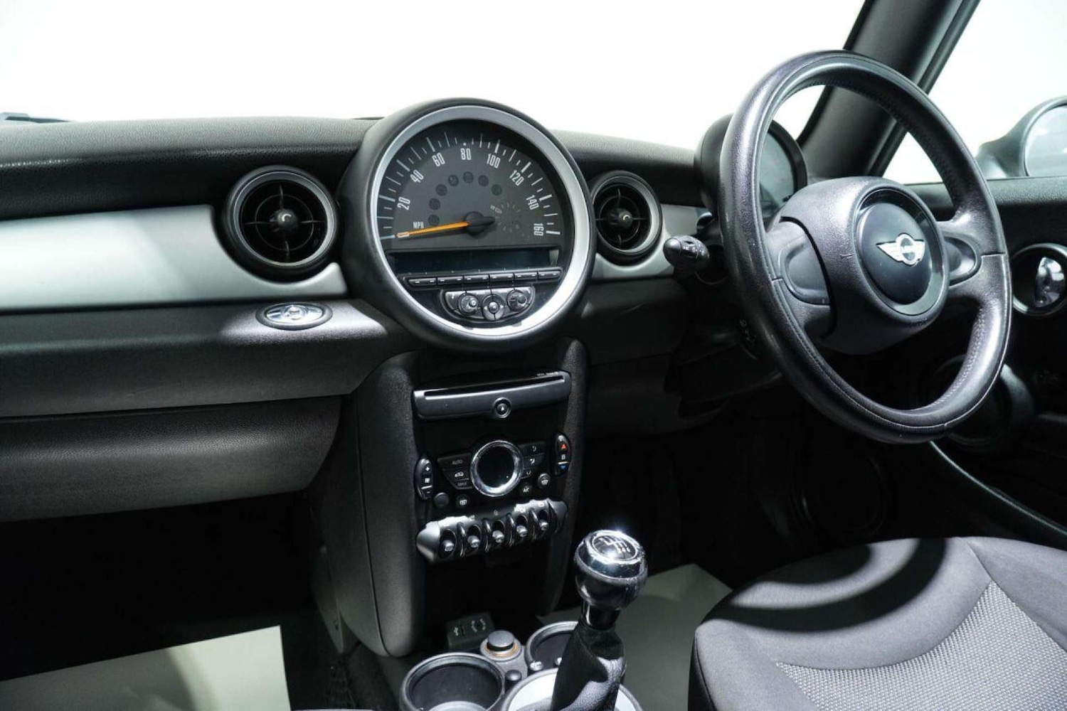 Used MINI Convertible 2014 for sale - 77061671: Photo 39