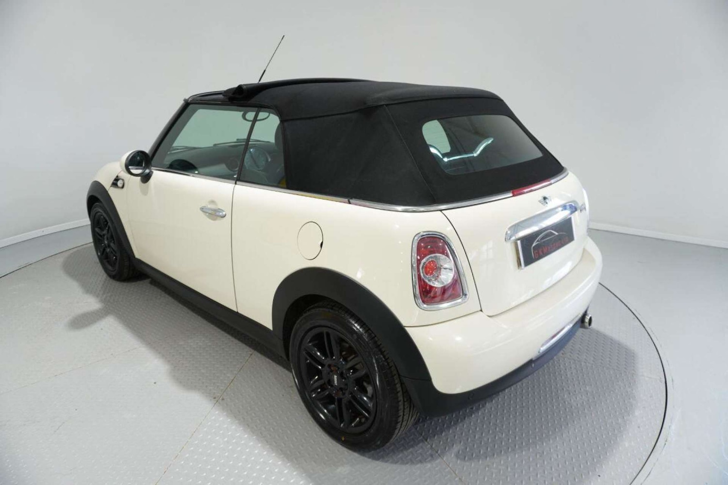 Used MINI Convertible 2014 for sale - 77061671: Photo 42