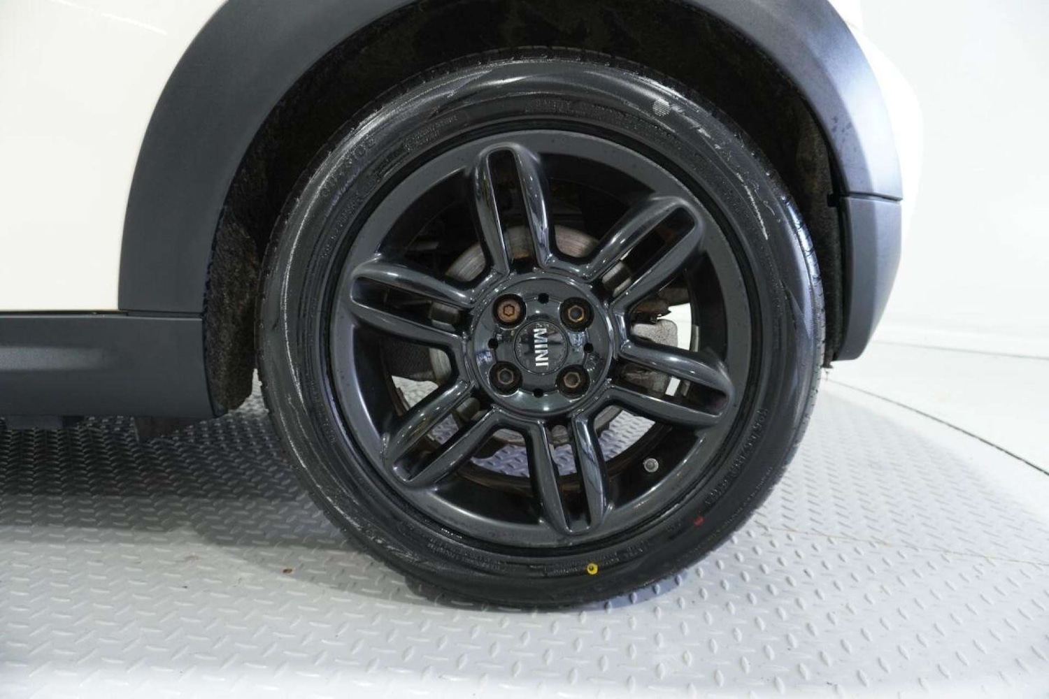 Used MINI Convertible 2014 for sale - 77061671: Photo 43