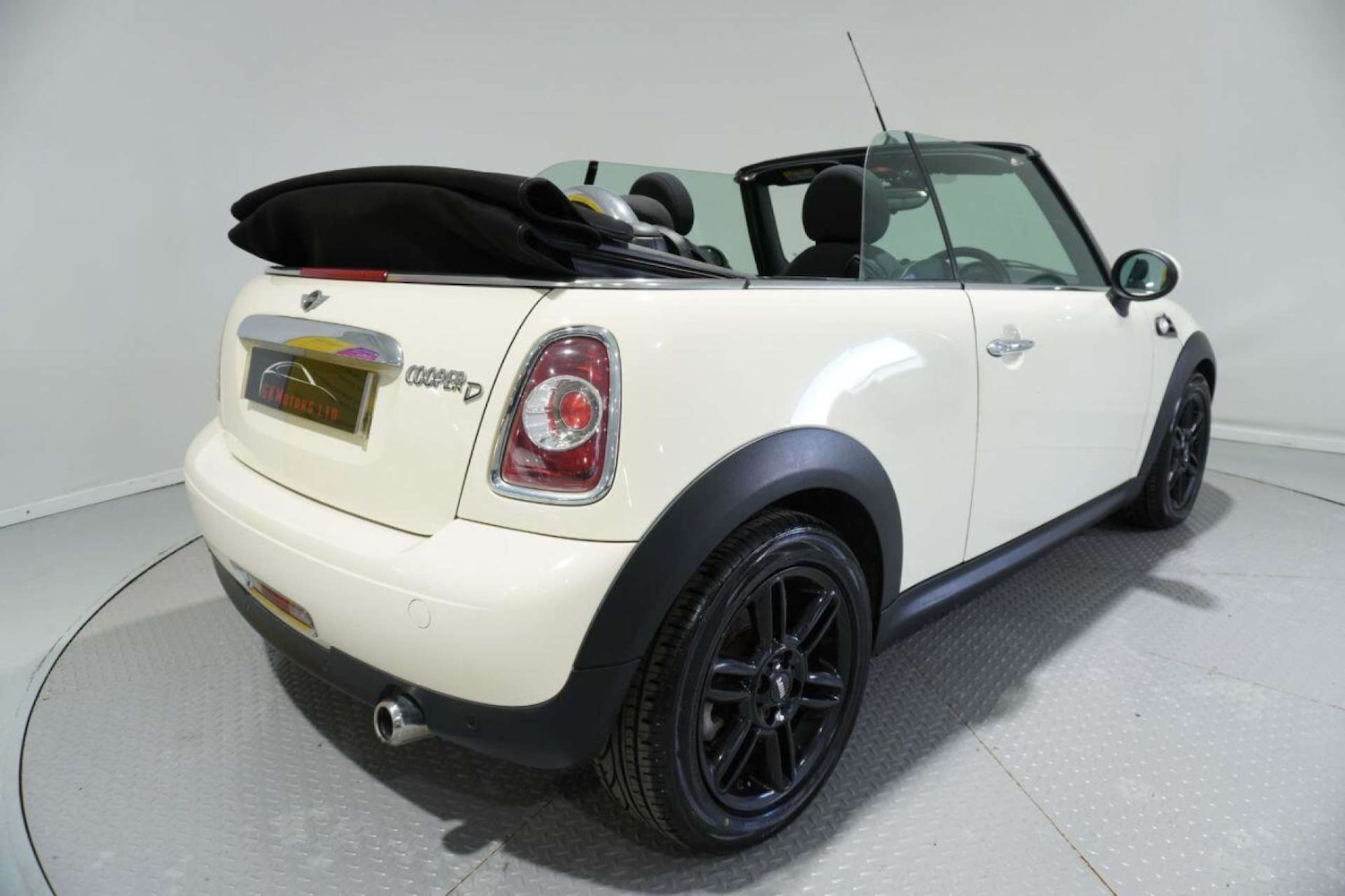 Used MINI Convertible 2014 for sale - 77061671: Photo 62